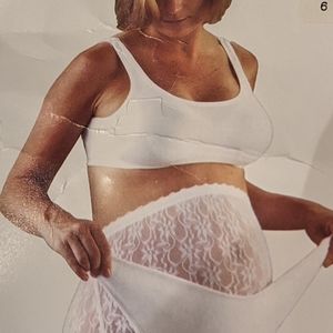 Maternity support wear